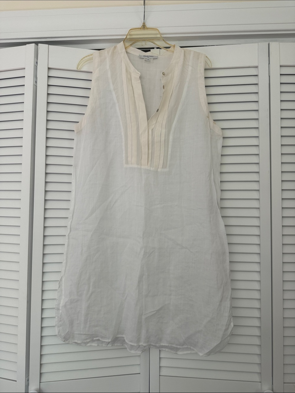 Gerard Darel White Sleeveless Pintuck Tunic
